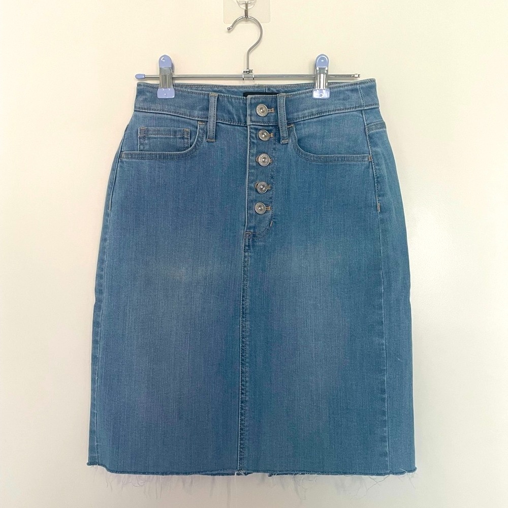 Banana Republic Denim Skirt